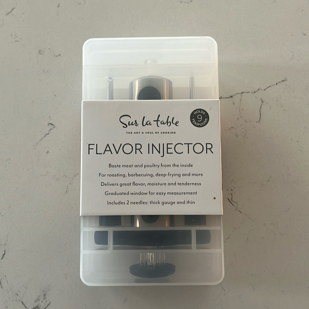 Flavor injector for meats and poultry. BBQ with enhanced flavor!   New.